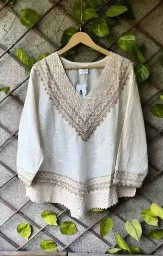 Women Tops & Tunics